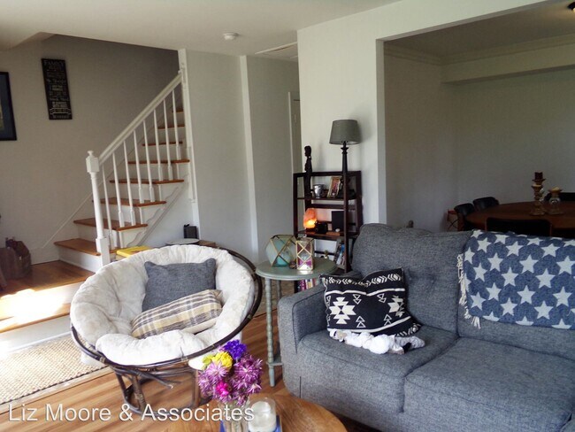 Building Photo - 3 br, 2.5 bath House - 906 London Company Way