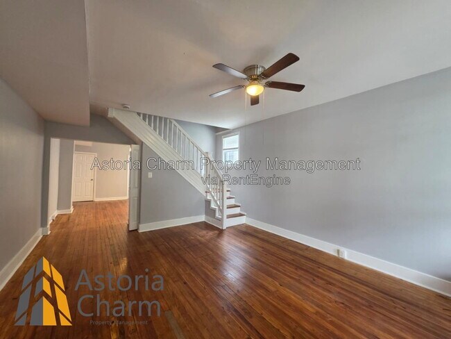 Building Photo - 607 E 41st St