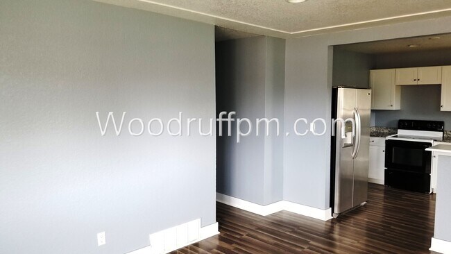 Foto del edificio - 4356 W 72nd Ave