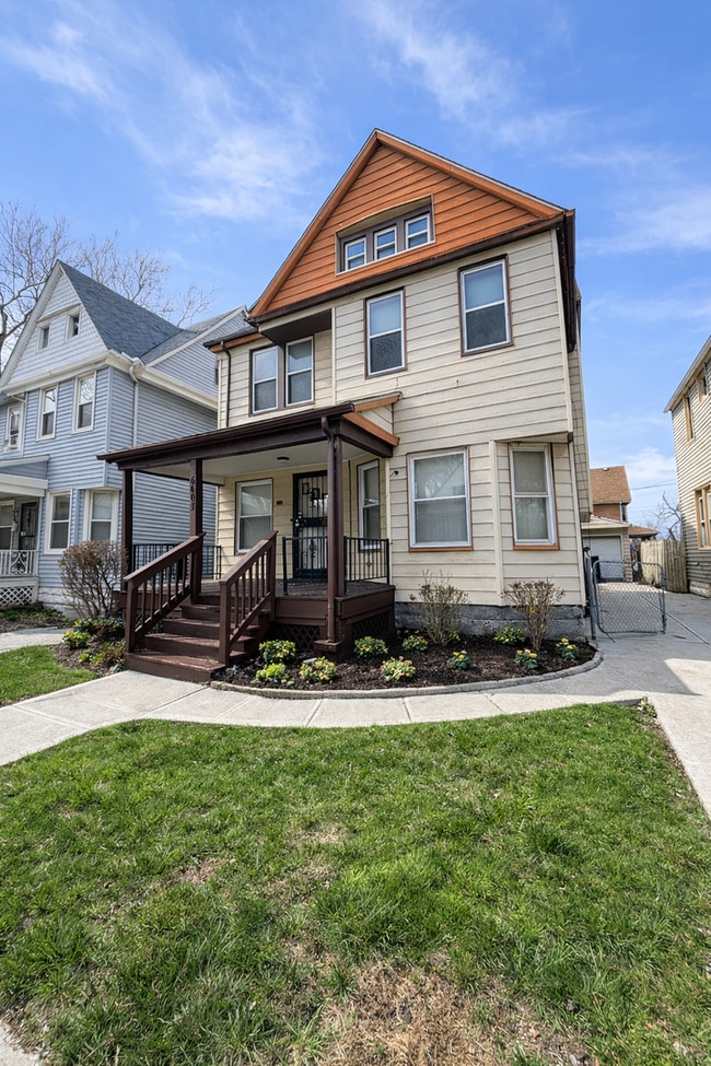 Building Photo - 6407 Dibble Ave