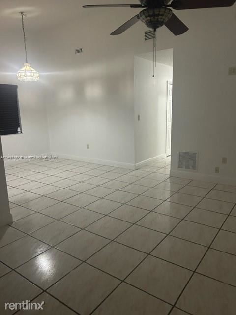 Foto del edificio - 3 br, 2 bath House - 6705 SW 137th Ct # 13D