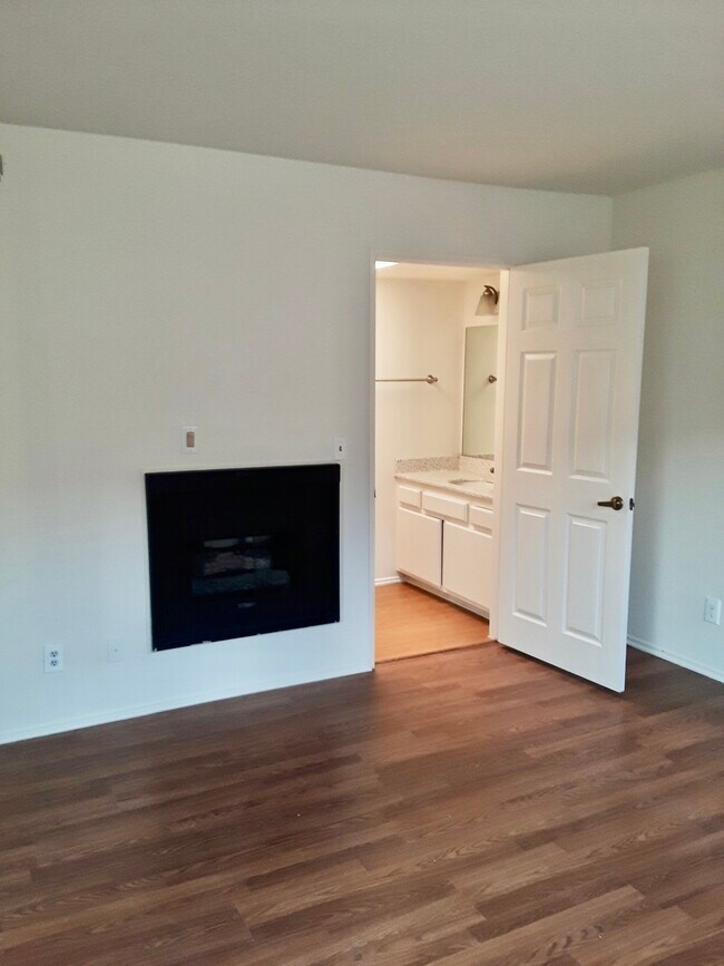 Foto del edificio - 4148 Whitsett Ave