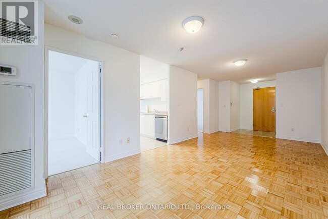 Building Photo - 43 Eglinton Ave E