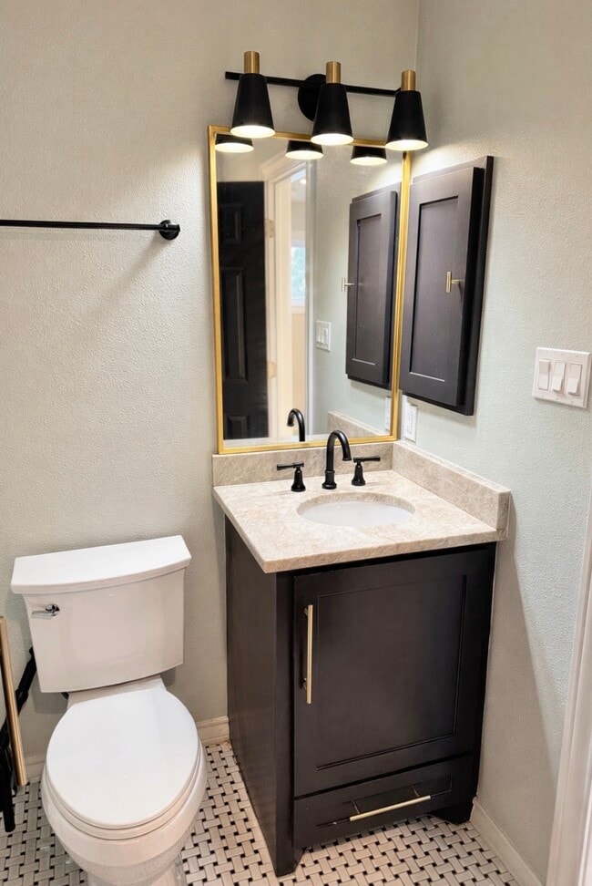 Building Photo - 2311 Avenue O