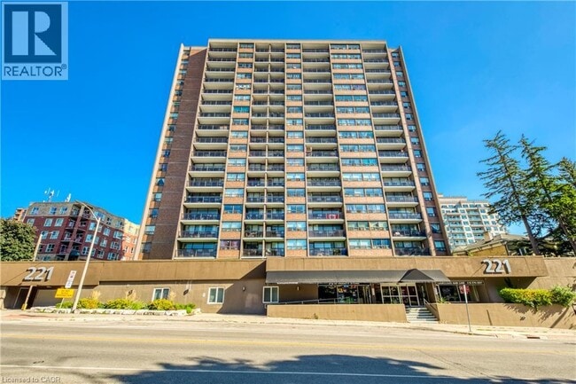 Building Photo - 221 Queen St S