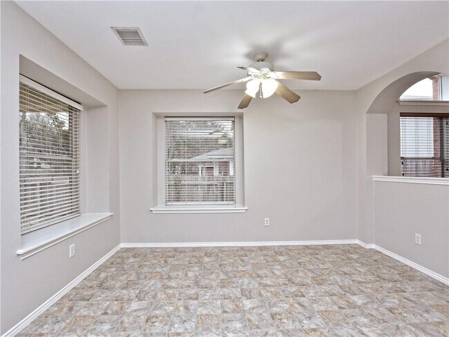 Building Photo - 2701 Turtle River Dr