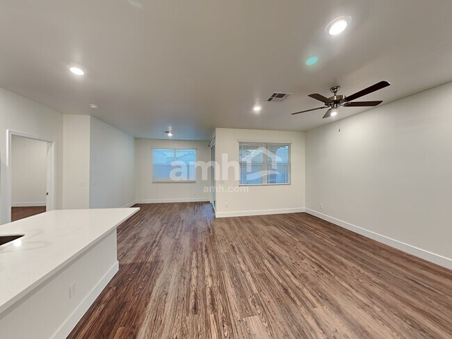 Foto del edificio - 23142 E Russet Rd