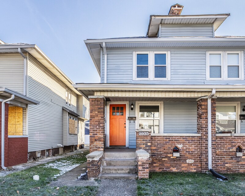 Primary Photo - 2935 Ruckle St