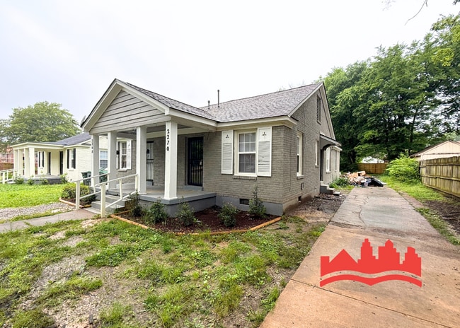 Building Photo - Introducing our fully renovated 2BR/1BA ho...