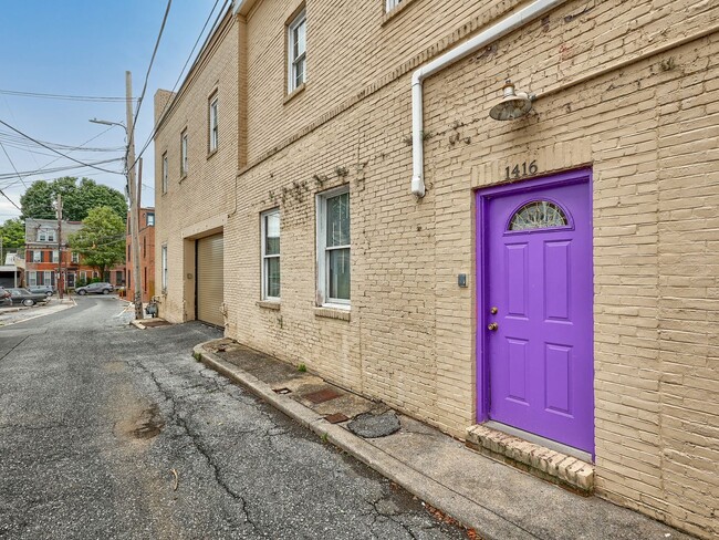 Foto del edificio - 1416 Lawton St