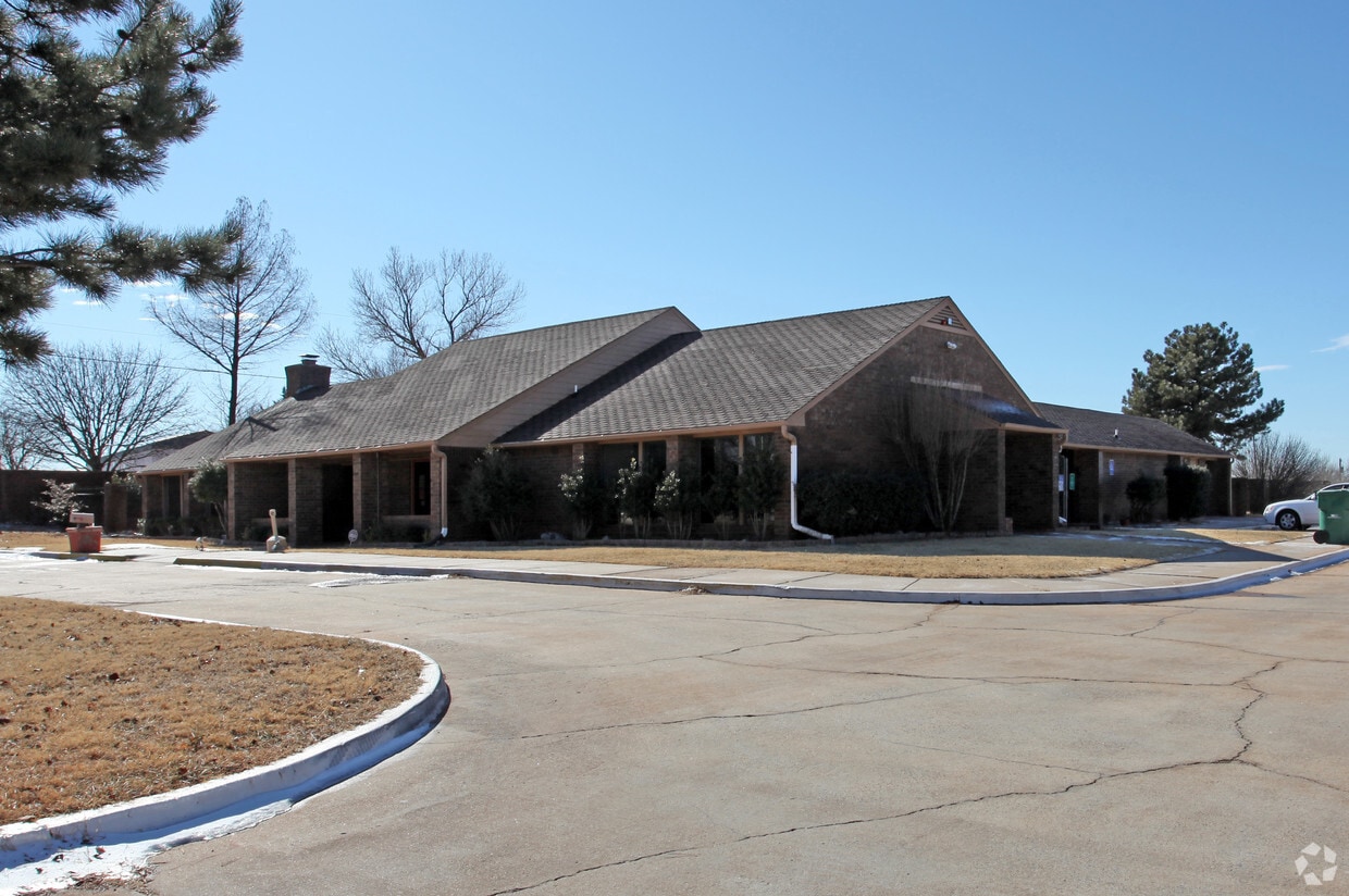 Building Photo - 2412 SE 59th St