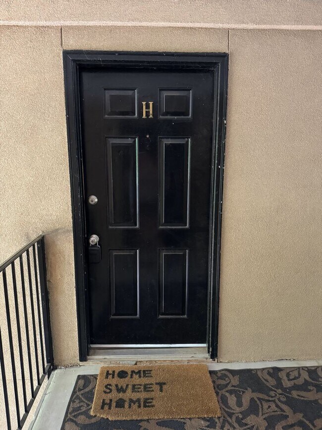 Photo - 100 Downing Way House