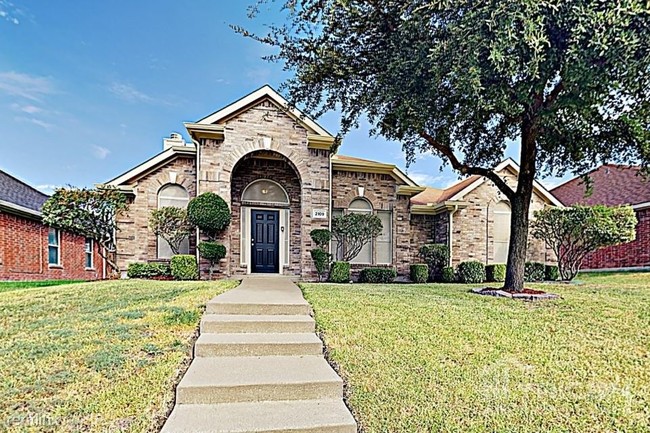 Building Photo - 2109 Pecan Creek Dr