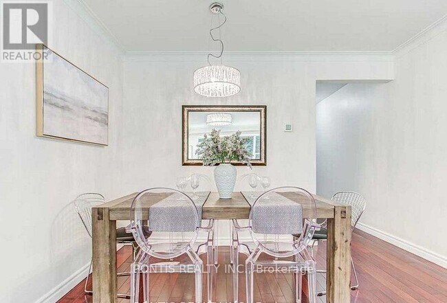 Photo du bâtiment - 14 Dunboyne Ct