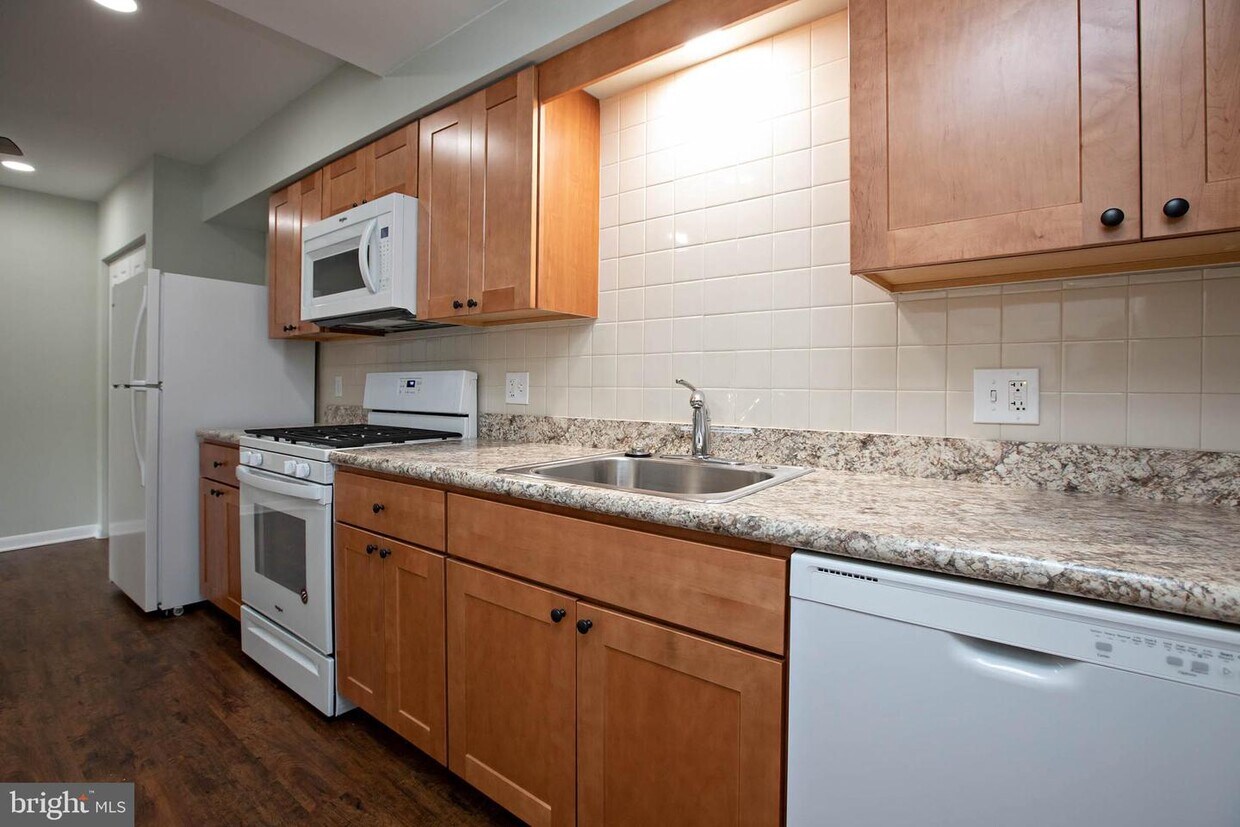 Foto principal - 1244 Old Black Horse Pike