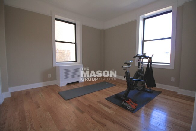 Foto del edificio - 884 W West End Ave
