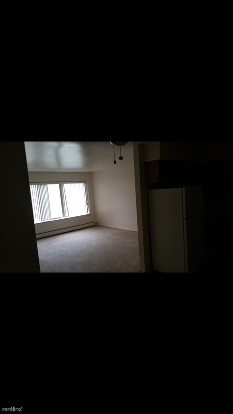 Primary Photo - 9676 W Outer Dr