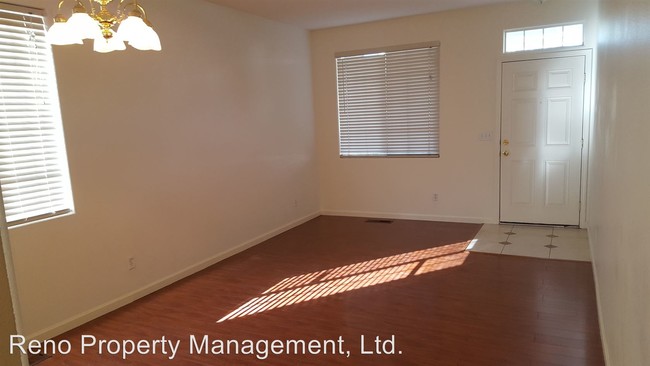 Foto del edificio - 2190 Sapphire Ridge Way