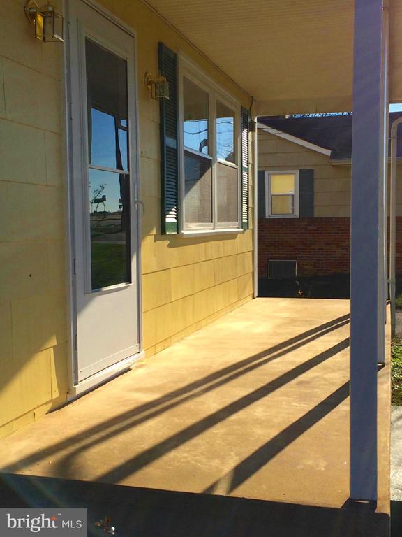 Foto principal - 3456 Fall Hill Ave