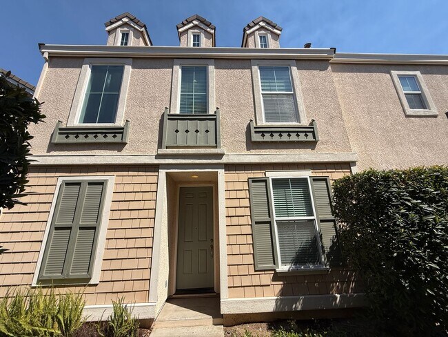 Foto del edificio - Charm & convenience in this Elk Grove Home