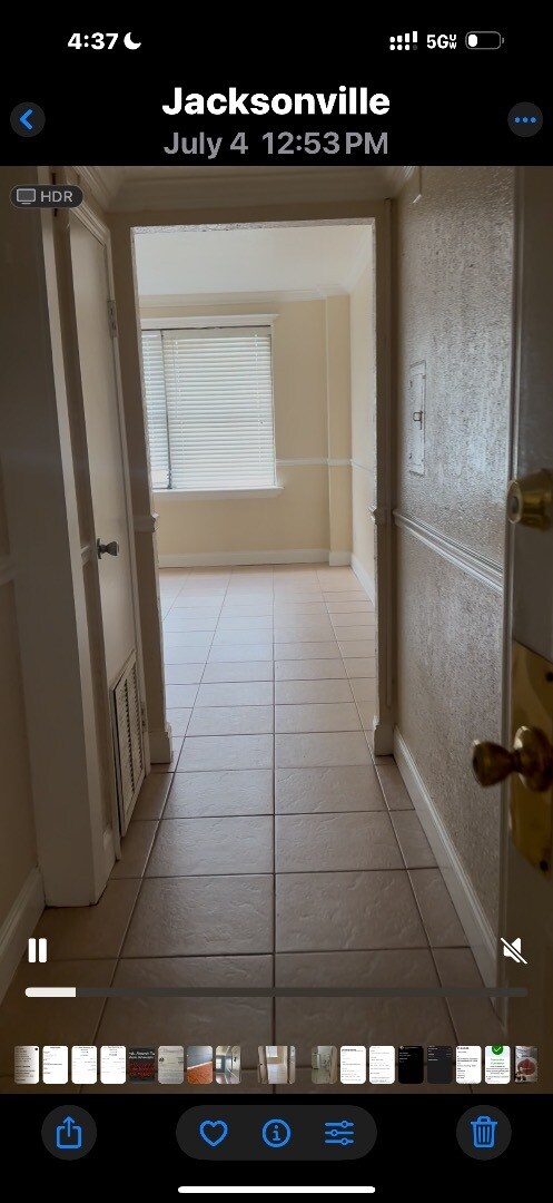 Photo - 311 E Ashley St Apartment