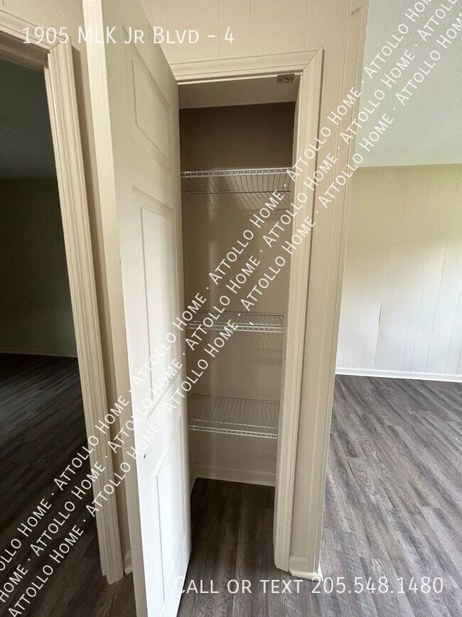Foto del edificio - 1-Bed/1-Bath Apartment Convenient to Shopp...