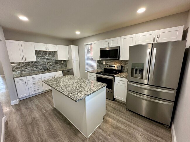 Foto del edificio - Beautifully rehabbed unit in Tower Grove S...