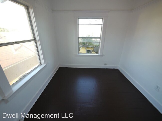 Foto del edificio - 920-922.5-9225 Euclid Ave