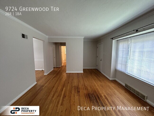 Foto del edificio - 9724 Greenwood Terrace