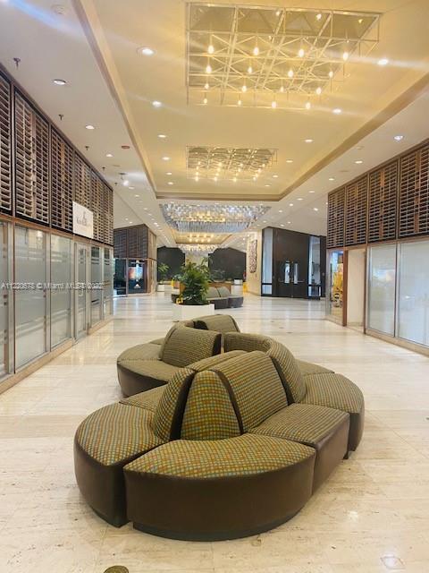 Foto del edificio - 825 Brickell Bay Dr