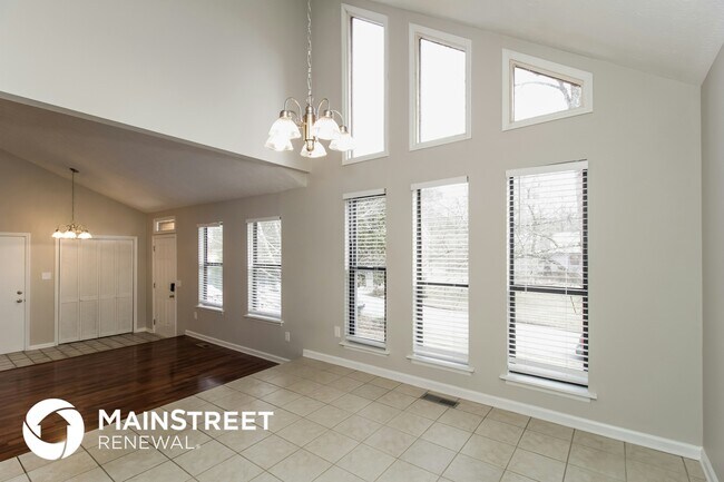 Foto del edificio - 8606 Stone Creek Ct