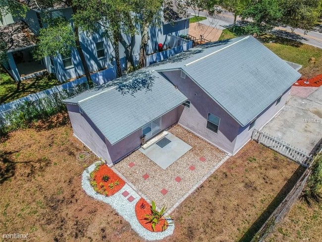 Building Photo - 6331 S MacDill Ave