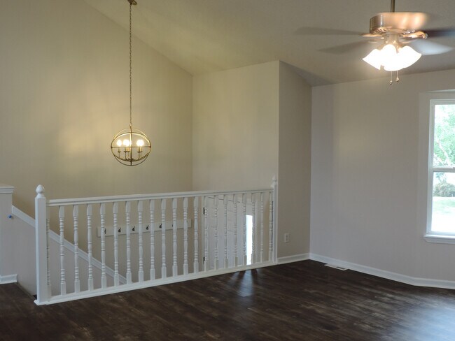 Foto del edificio - short term lease available