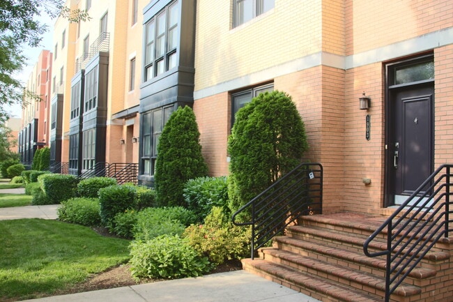 Photo - 1903 Richmond Hwy Townhome
