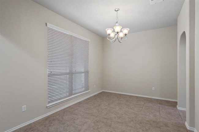 Building Photo - 1702 Westmeadow Trail
