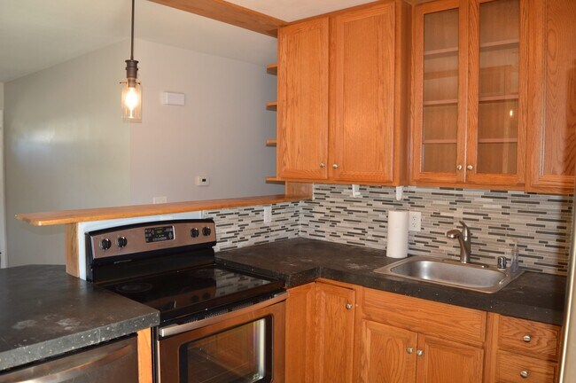 Foto del edificio - 2543 Chesapeake Dr