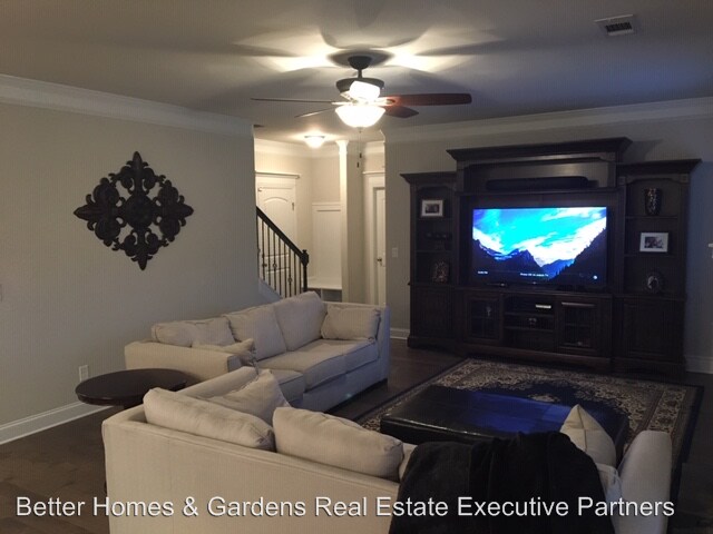 Foto del edificio - 5 br, 4 bath House - 129 Wiley Drive