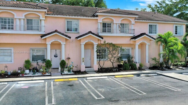 Foto del edificio - 14331 SW 120th Ct