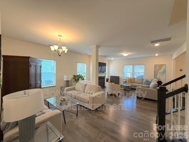 Building Photo - 2688 Andes Dr