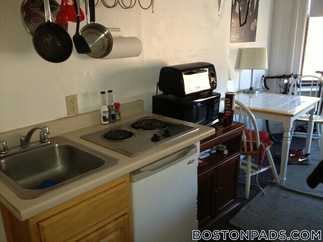 Foto del edificio - 248 Newbury St