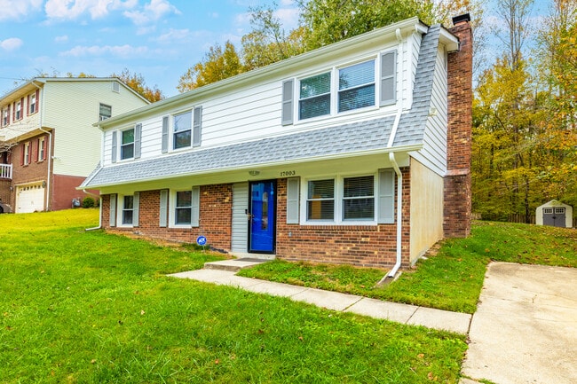 Photo - 17003 Village Dr W House