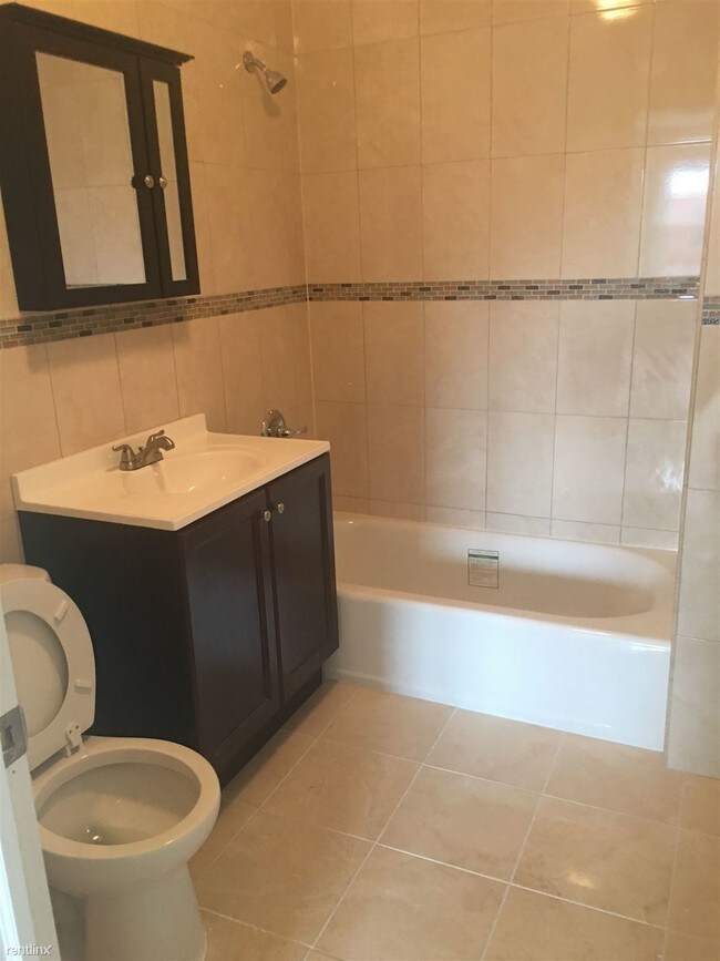 Foto del edificio - 22 Cox Pl