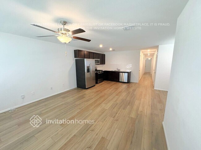 Foto del edificio - 3222 Crestone Dr