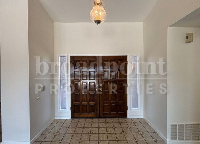 Foto del edificio - 1543 Buckskin Dr