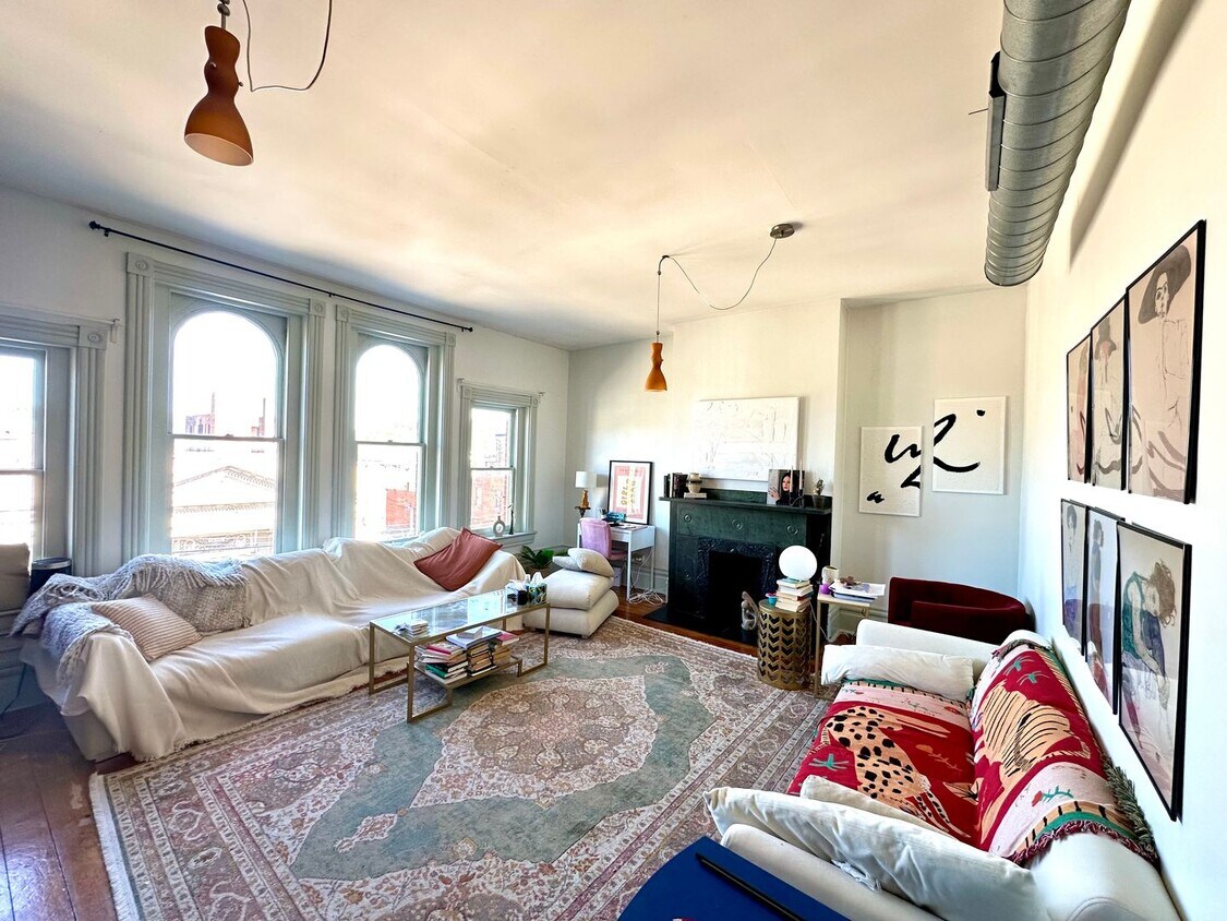 Foto principal - 4102 Butler St