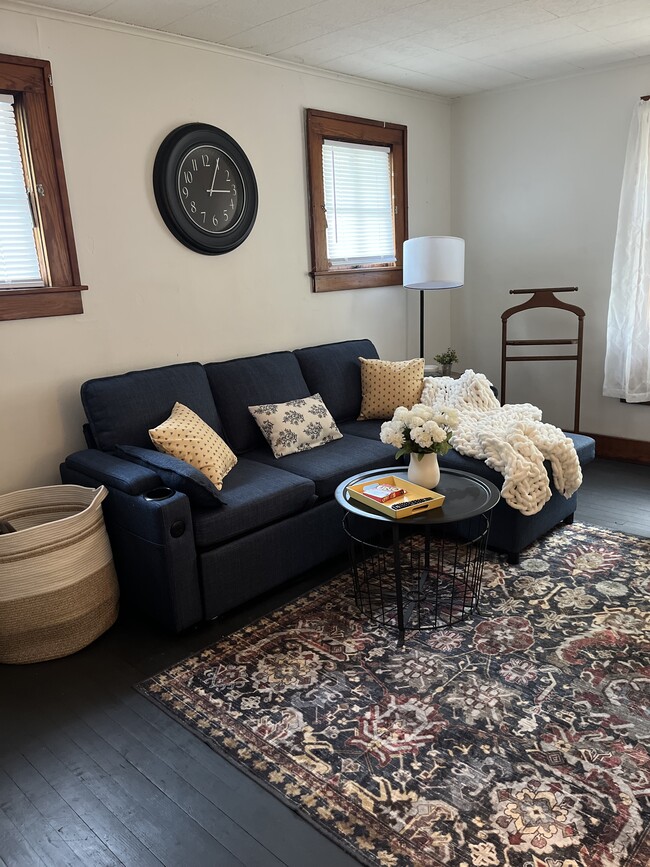 Building Photo - 52 West St