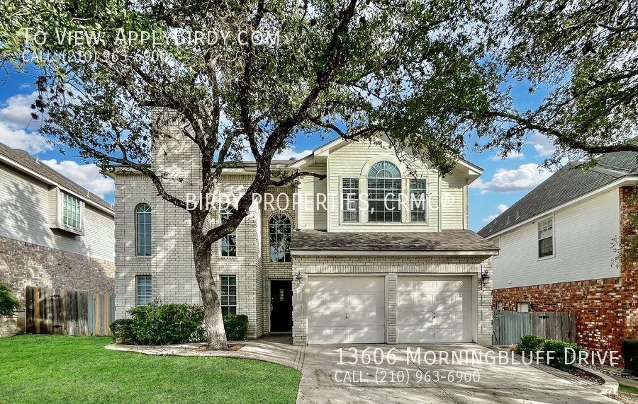 Foto principal - **4 Bed, 3 Bath Home with an Inground Swim...