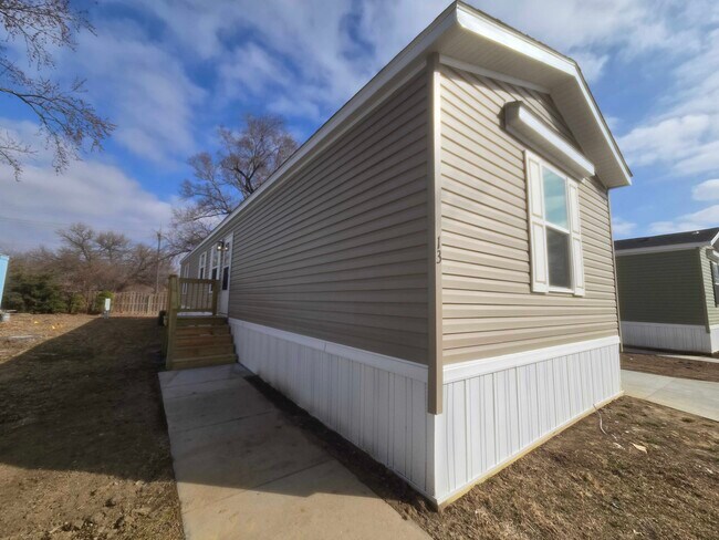 Building Photo - 3510 N 9th St