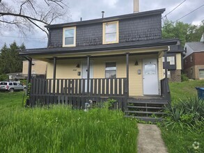 Building Photo - 5728 Madison Dr