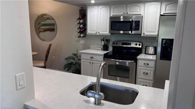 Foto del edificio - SHORT TERM RENTAL (5.1 - 12.31) - Fountain...